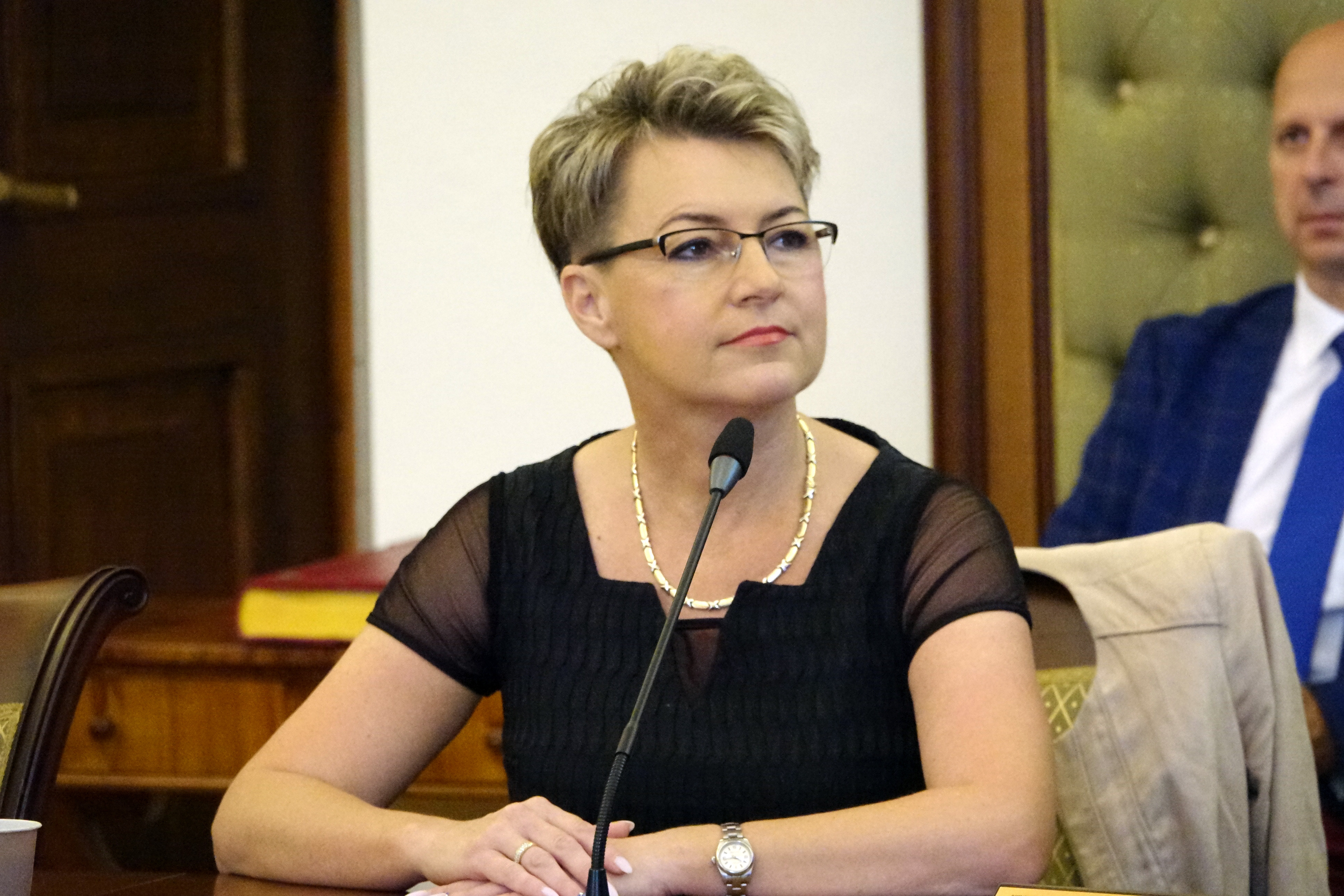 Anna Ziółkowska-Woźny nowa radna rady Powiatu w Nysie